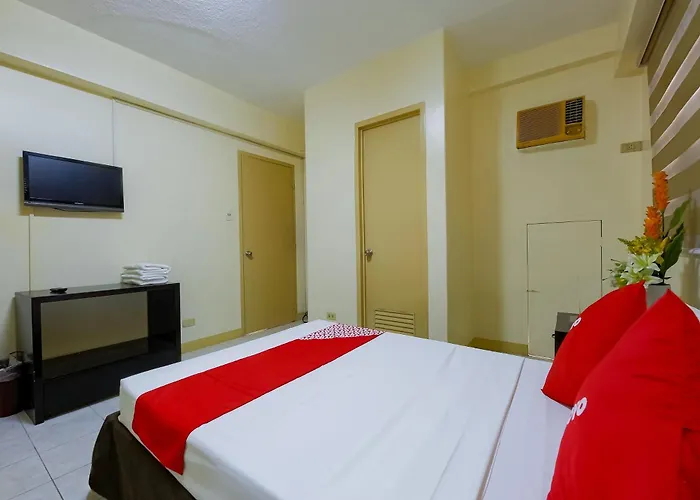 Oyo 840 Orangenest Apartelle Hotel 2*