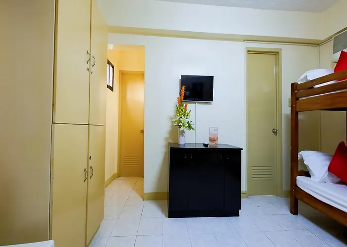 Oyo 840 Orangenest Apartelle 2* Manille