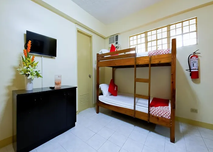 Hotel Oyo 840 Orangenest Apartelle 2*