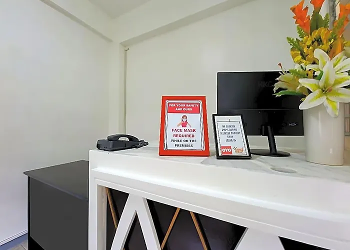 Oyo 840 Orangenest Apartelle Hotel