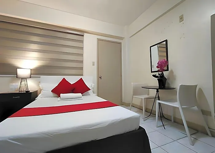 Oyo 840 Orangenest Apartelle 2*