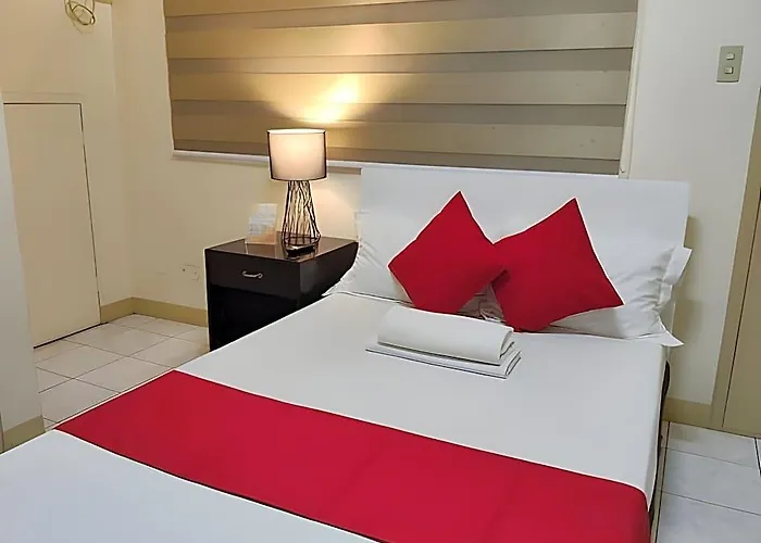 Oyo 840 Orangenest Apartelle Hotel 2*